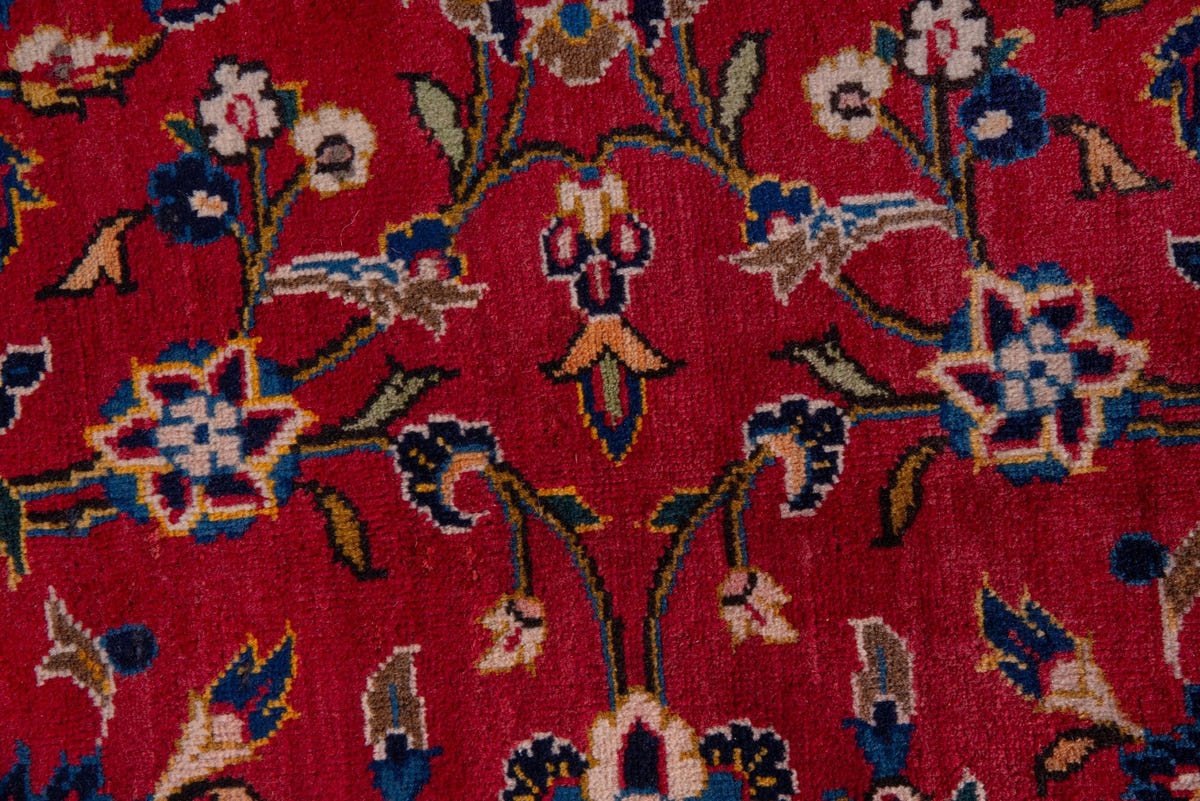 1689, Persian Kashan Oversized Rug