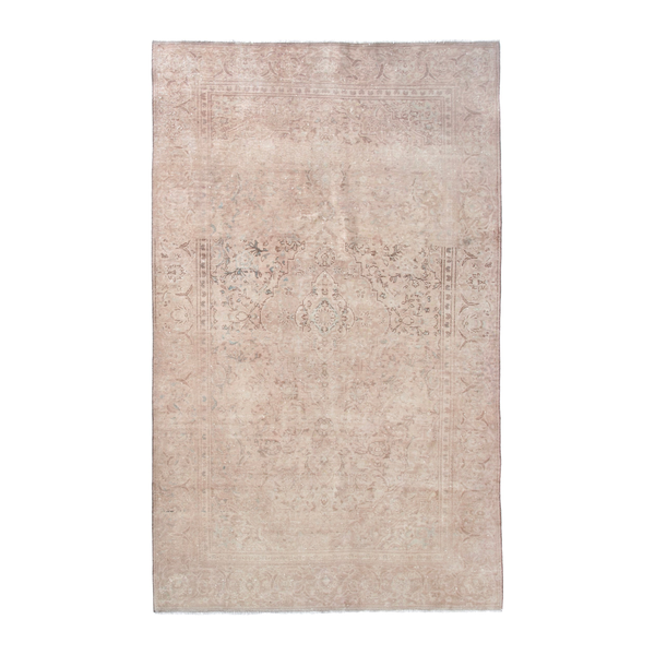 Persian Kashan area rug in muted pink and dusty rose, 5'11" x 9'10"