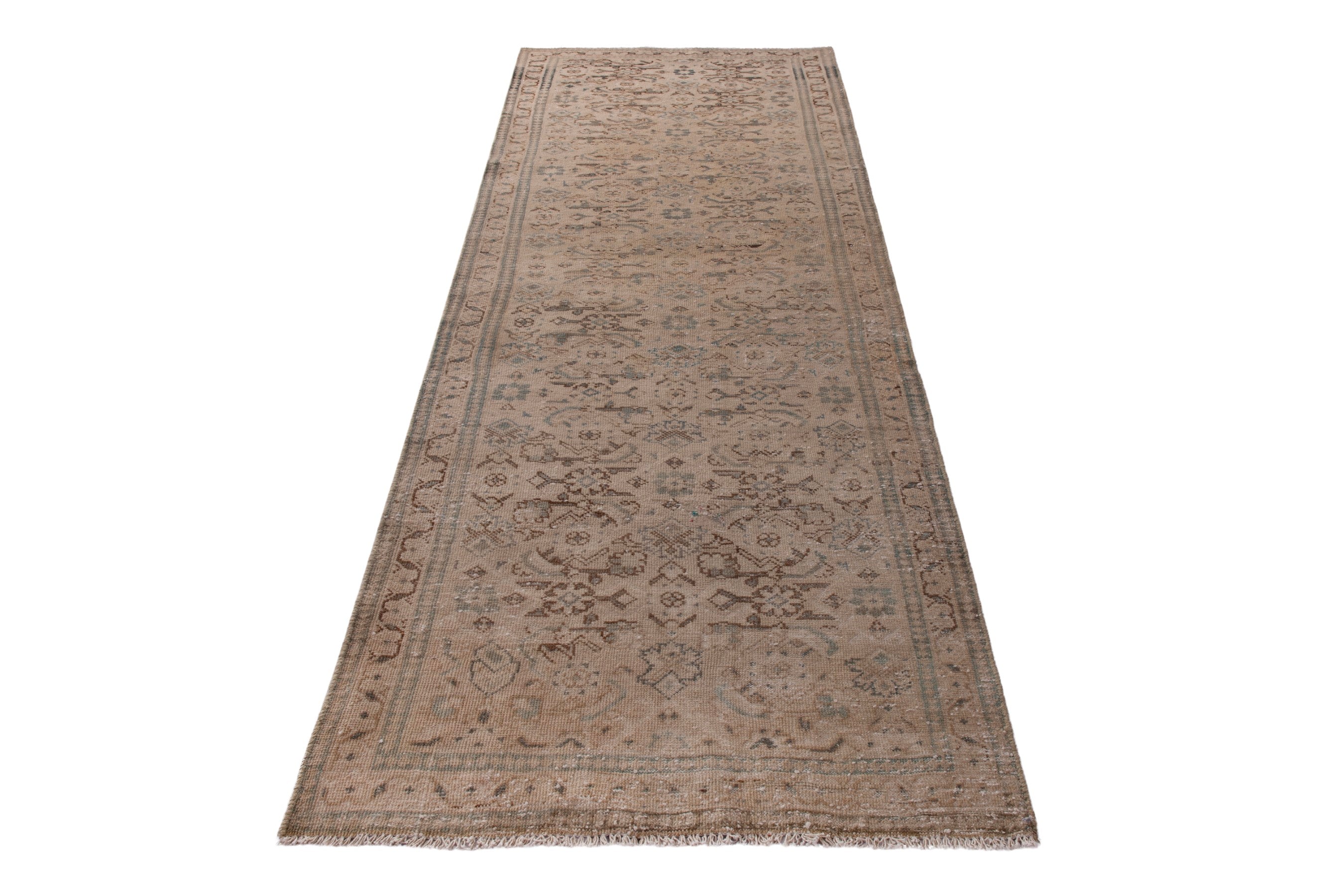 Persian Mahal runner rug, view 3 of 18