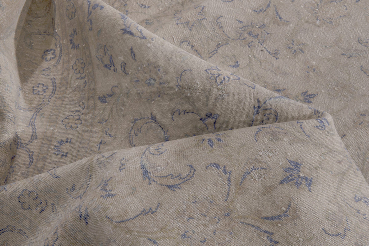 2028, Persian Kashan Oversized Rug