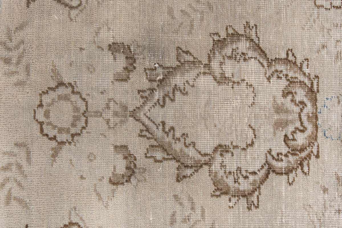 2033, Persian Mashhad Oversized Rug