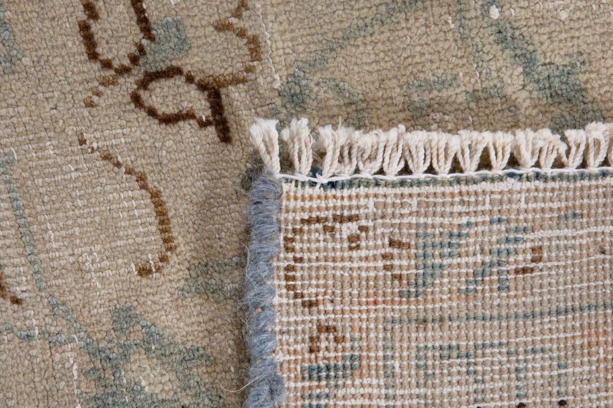 2052, Persian Najafabad Oversized Rug