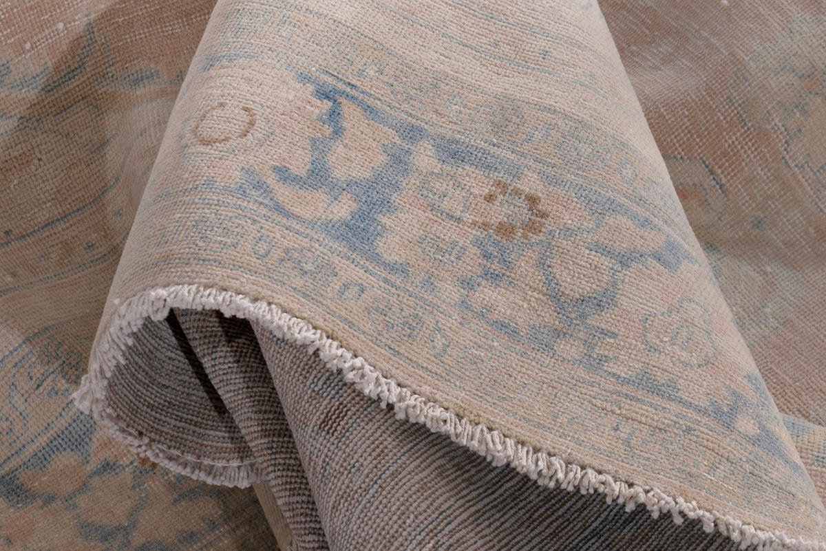 2062, Persian Vist Oversized Rug