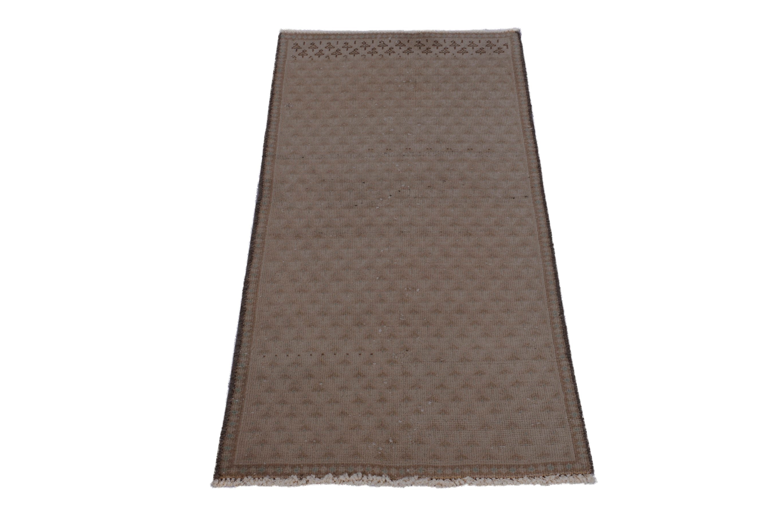 Persian Arak accent rug in taupe, view 3 of 18