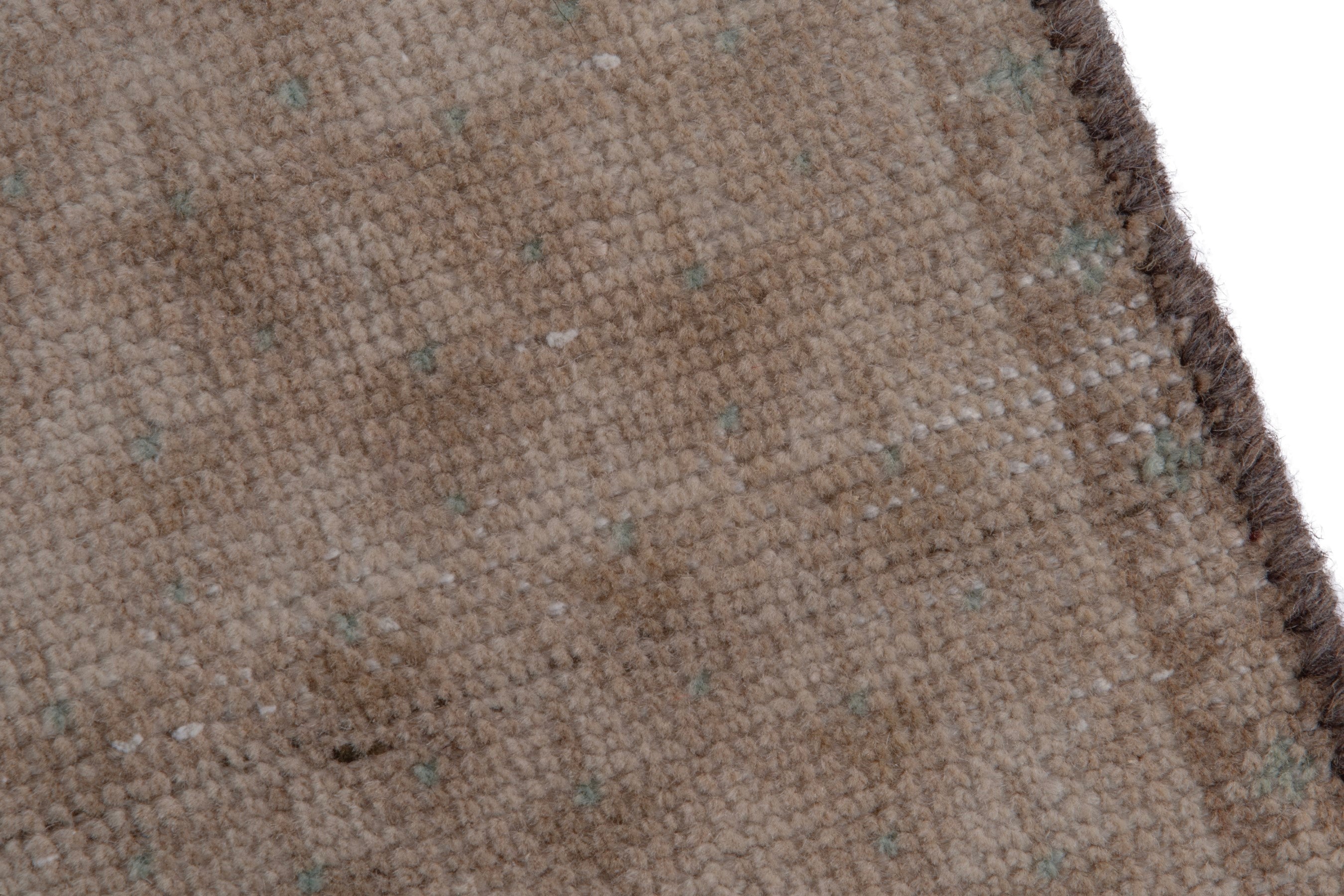 Persian Arak accent rug in taupe, view 7 of 18