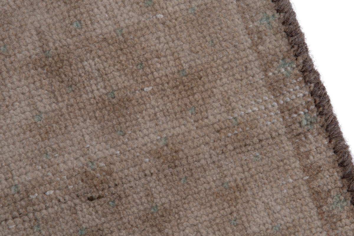 2082, Persian Arak Mini Rug