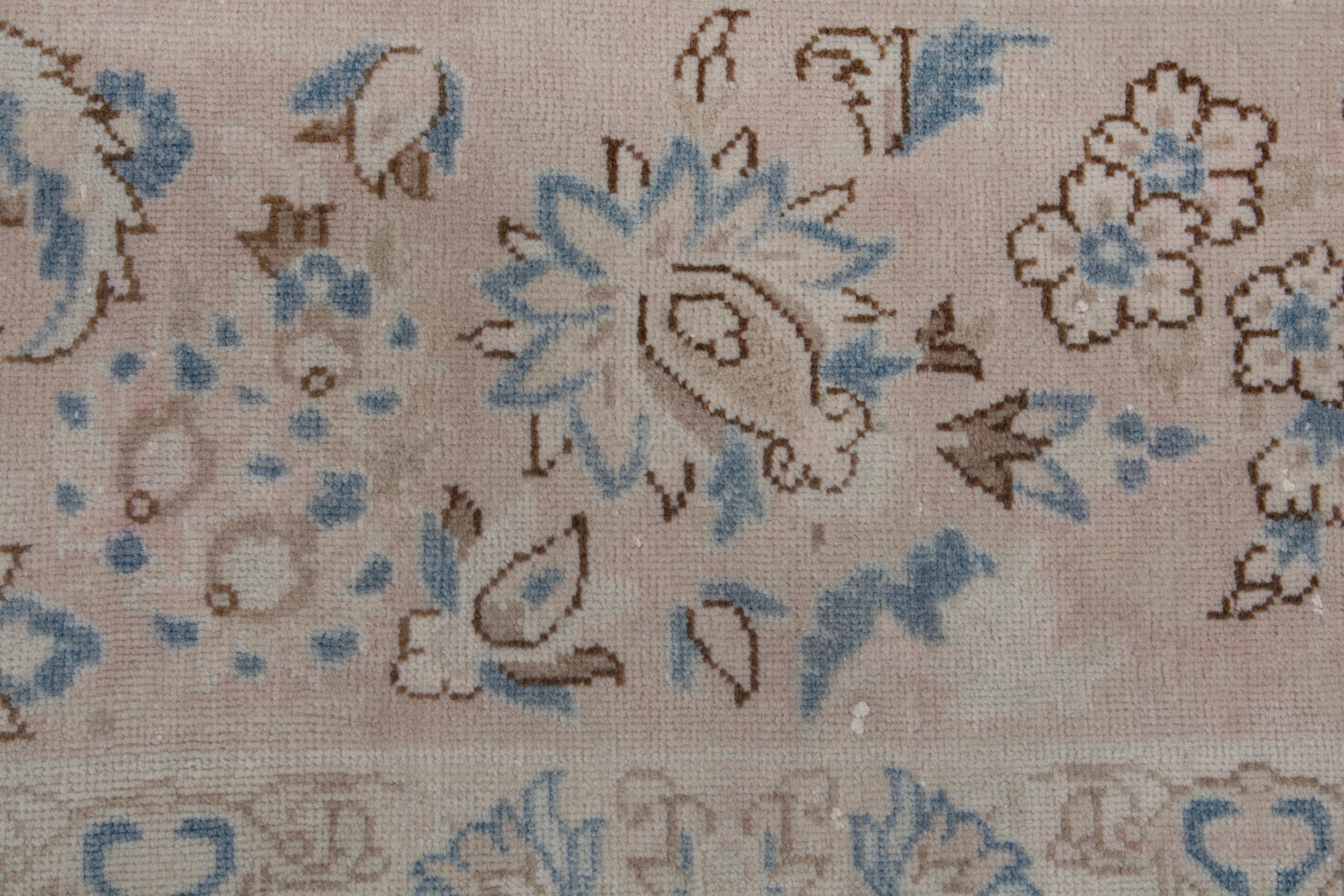Persian Najafabad oversized rug in cream and denim, view 13 of 20