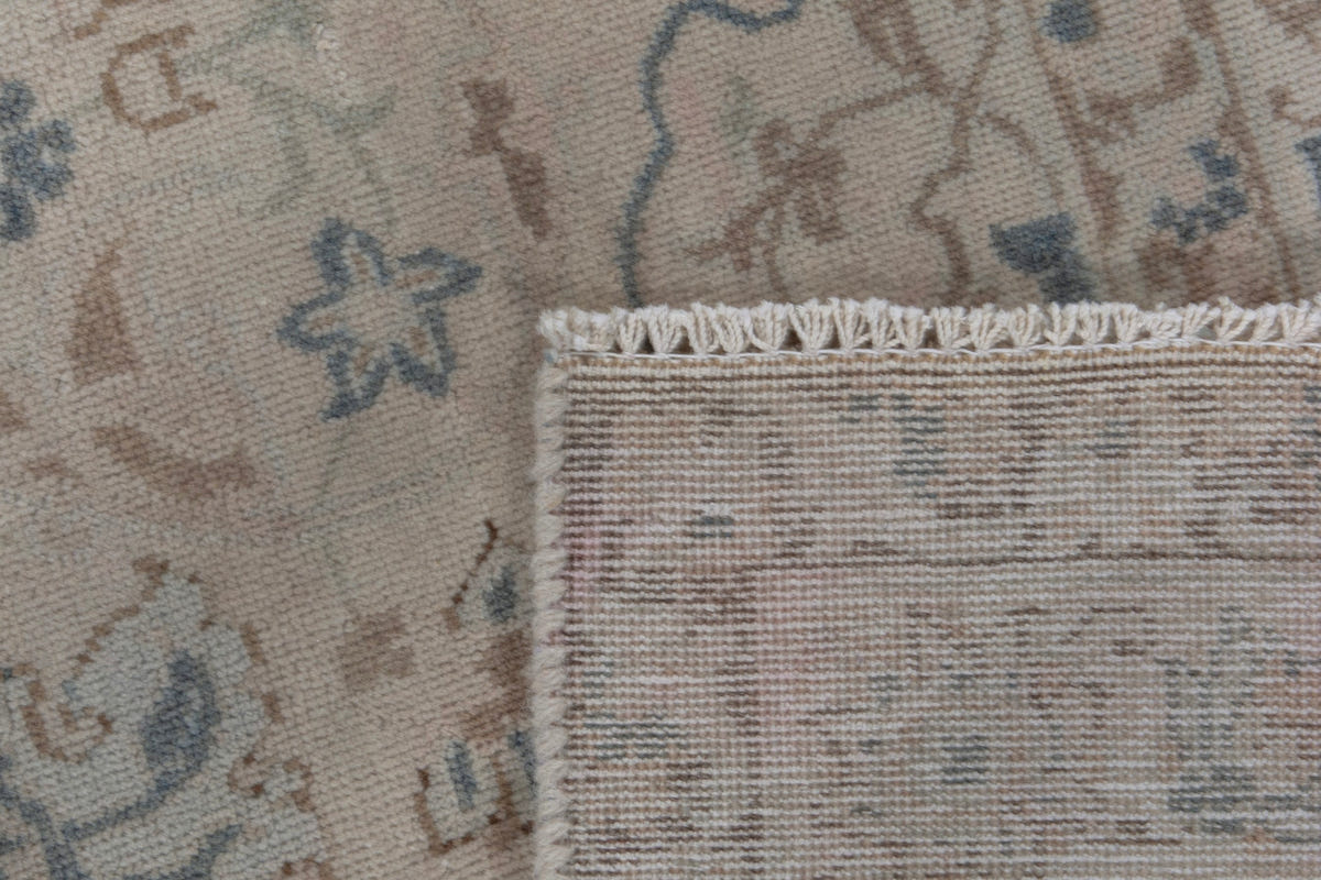2089, Persian Najafabad Oversized Rug