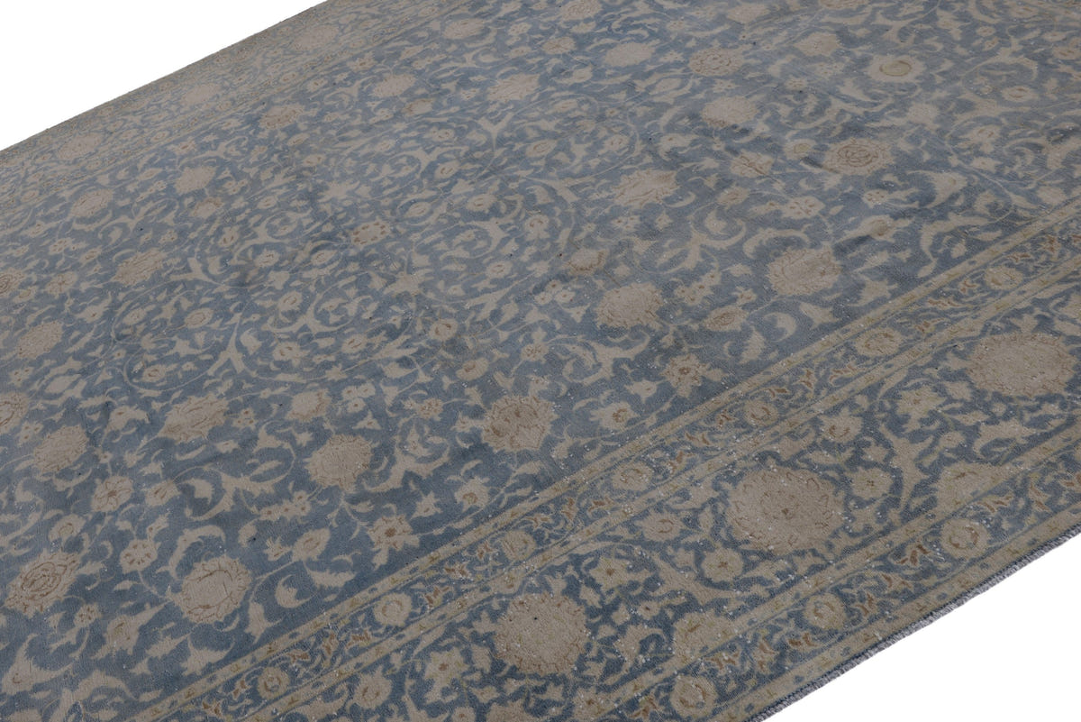 2104, Persian Kashan Oversized Rug