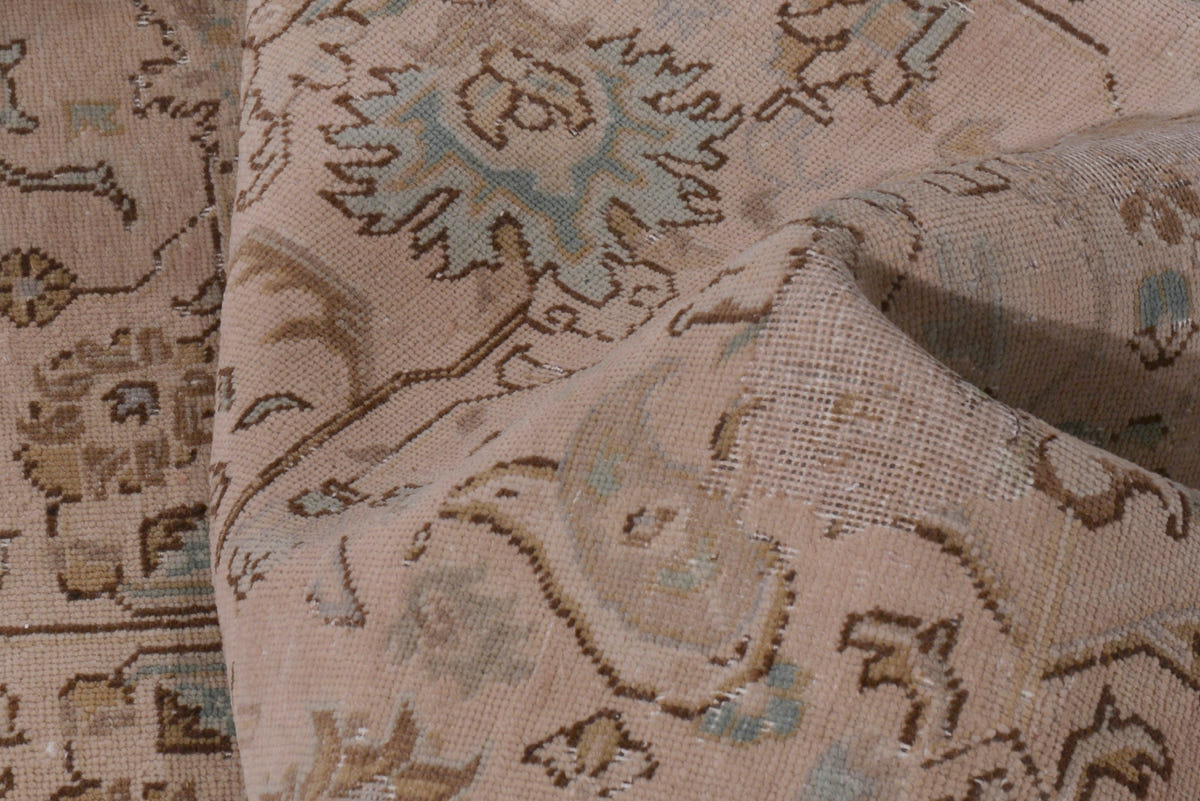 2112, Persian Tabriz Area Rug
