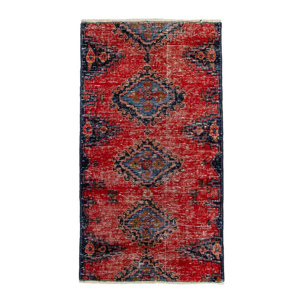 Persian Vist accent rug in deep red and dark blue, 2'6" x 4'9"