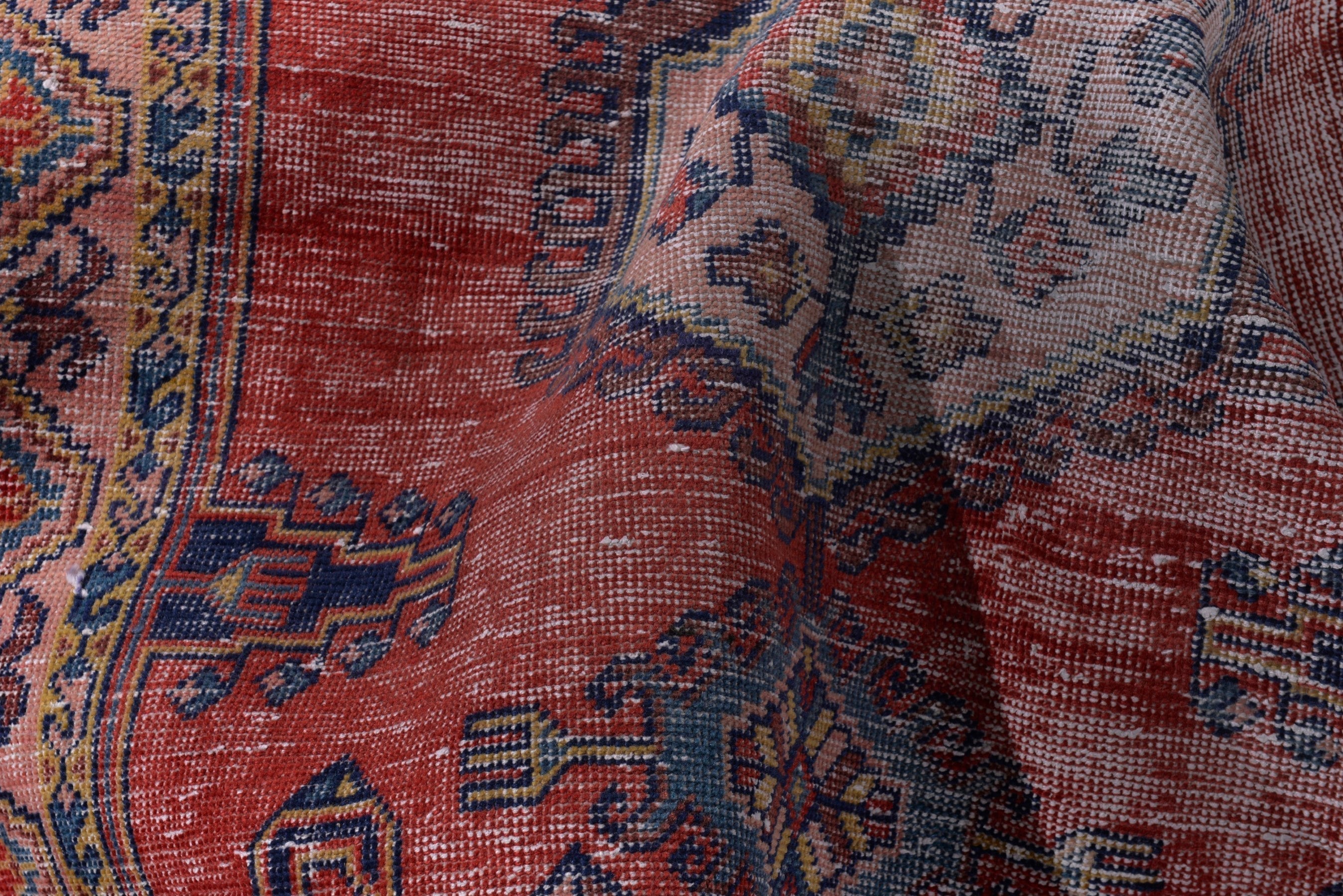 Persian Vist accent rug in faded red and denim, view 16 of 18
