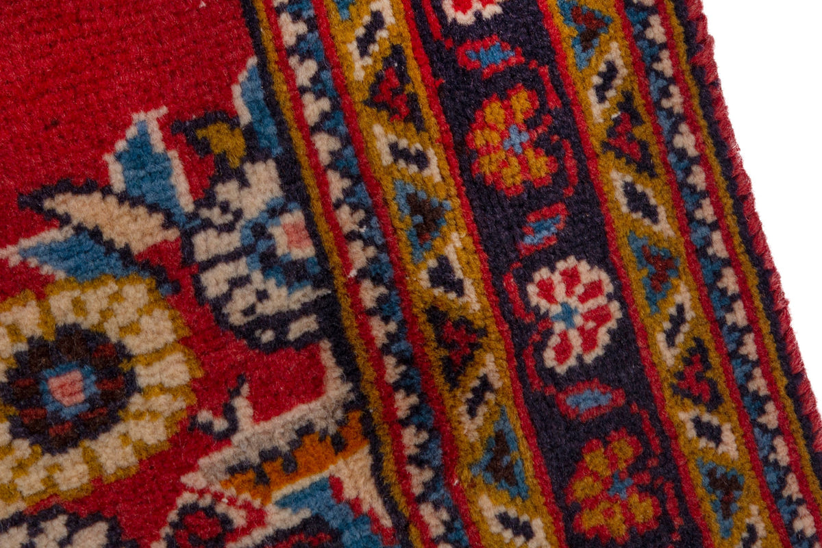 2249, Persian Vist Runner Rug