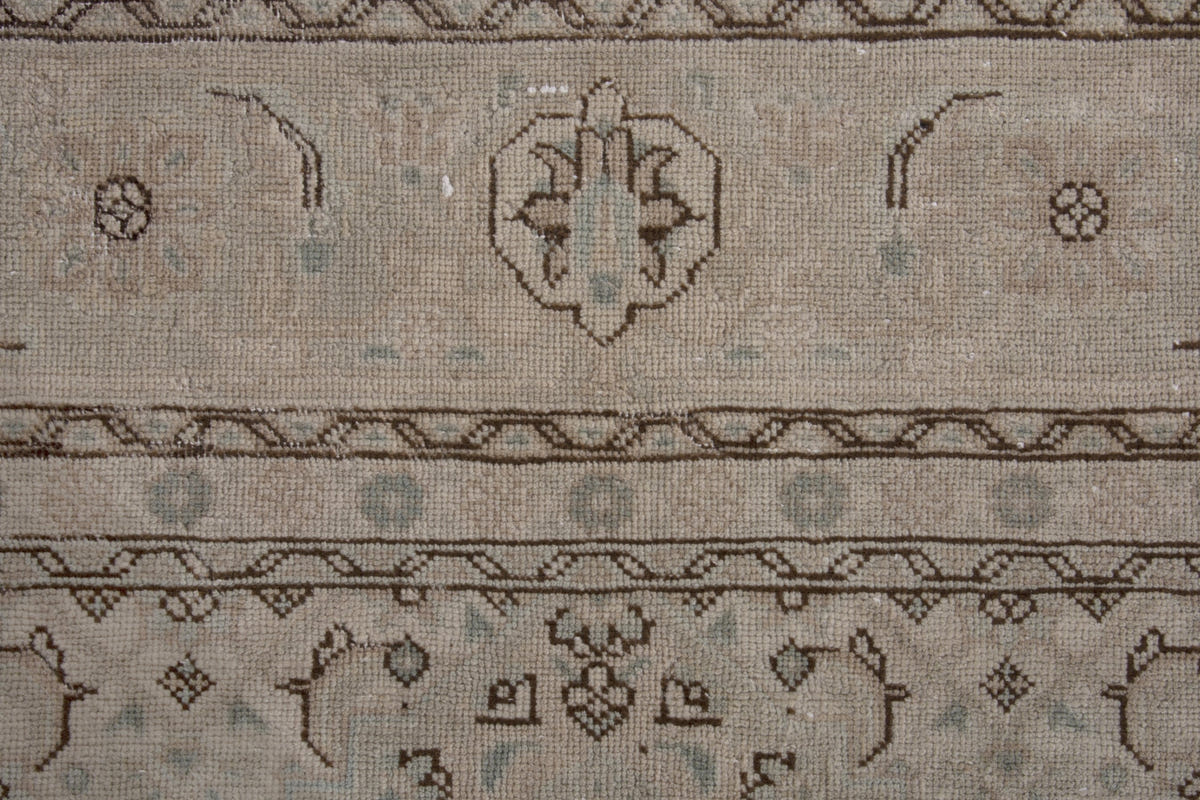 2507, Persian Tabriz Area Rug