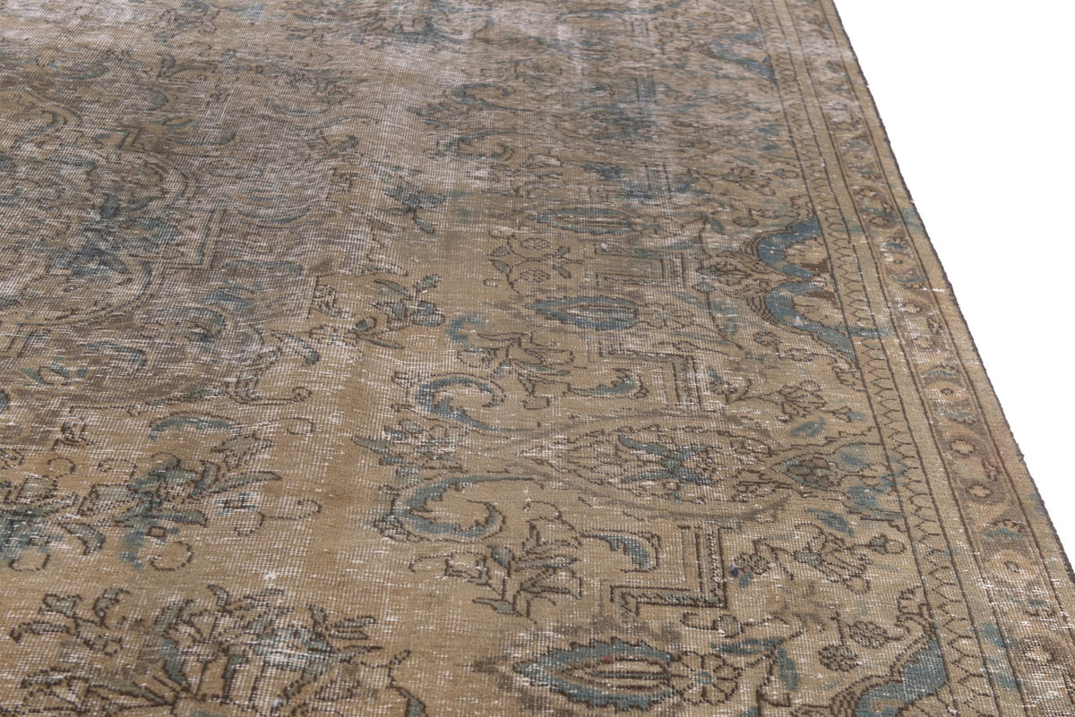 Turkish Anatolian oversized rug in light brown and greige, view 4 of 22