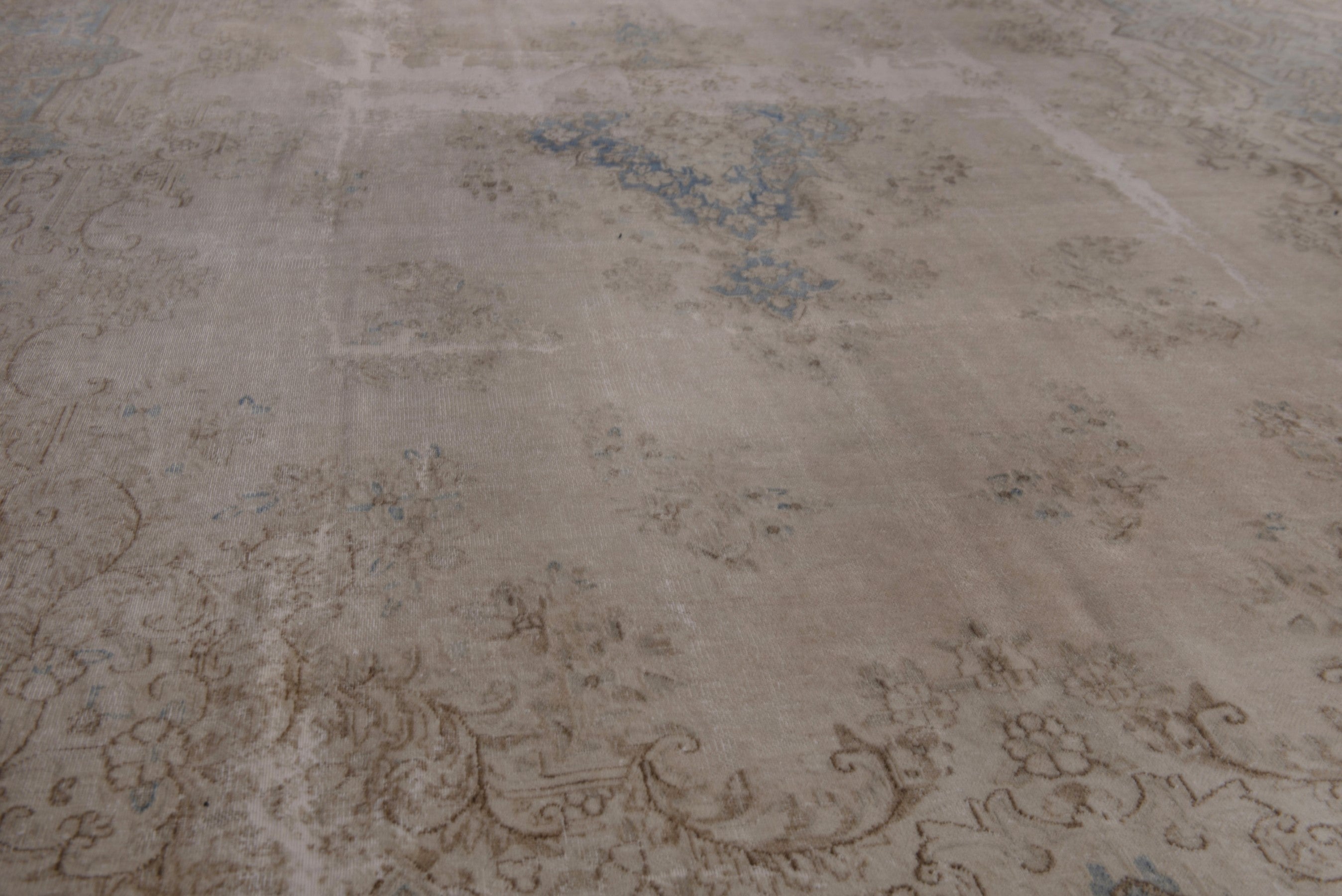 Persian Kerman oversized rug in cream and dusty blue, view 10 of 20