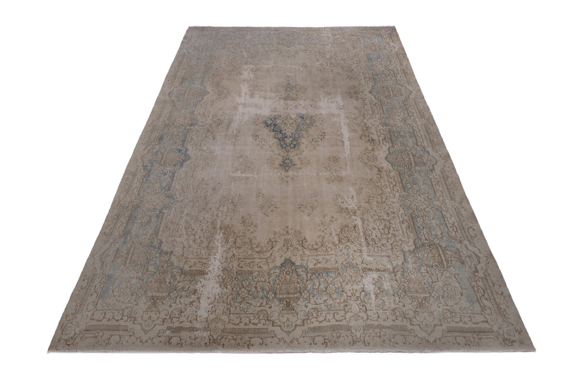 2553, Persian Kerman Oversized Rug