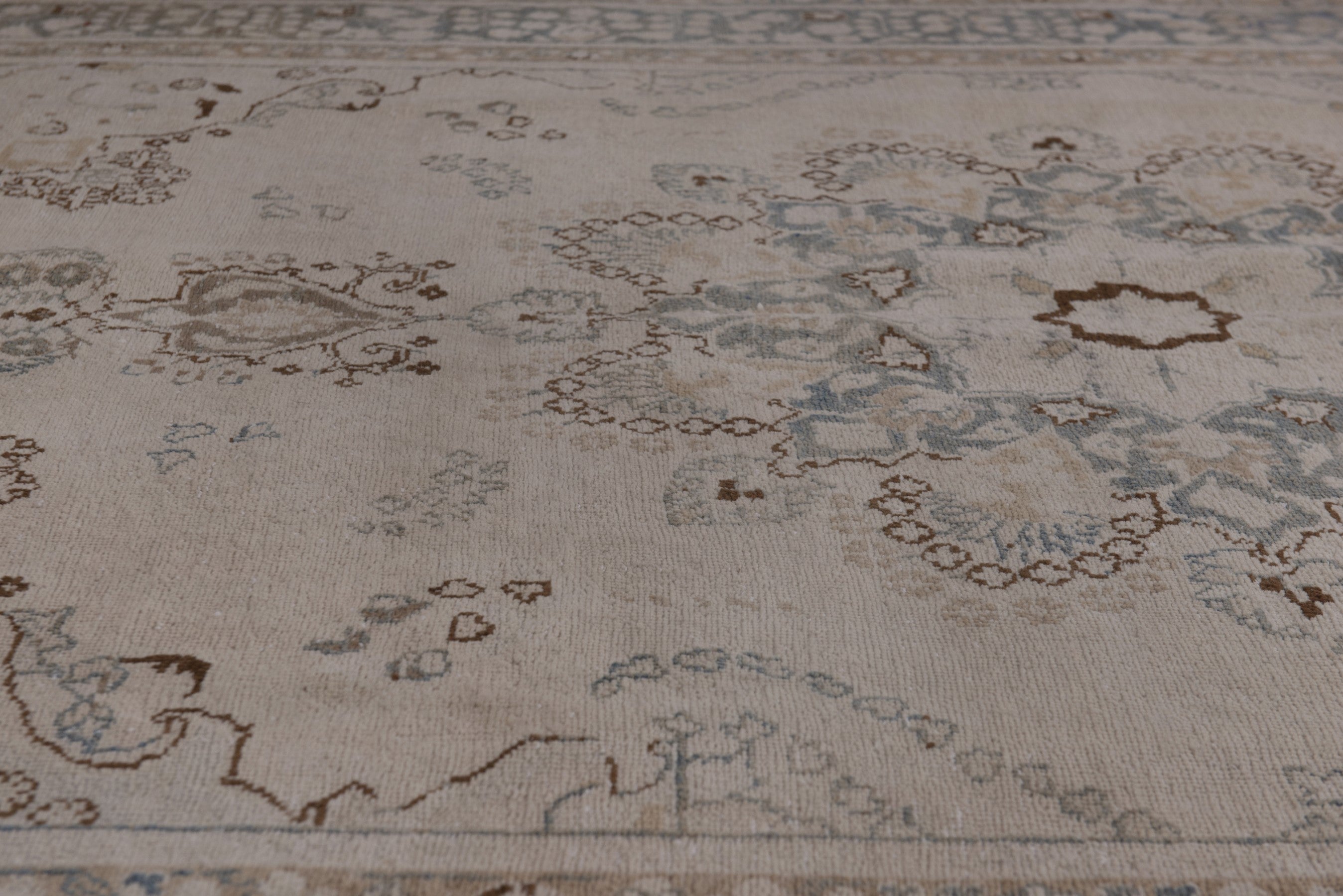Persian Sabzevar area rug in beige and denim, view 10 of 20