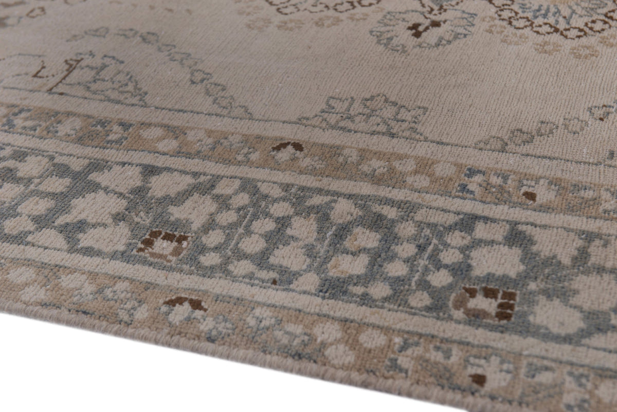 2555, Persian Sabzevar Area Rug