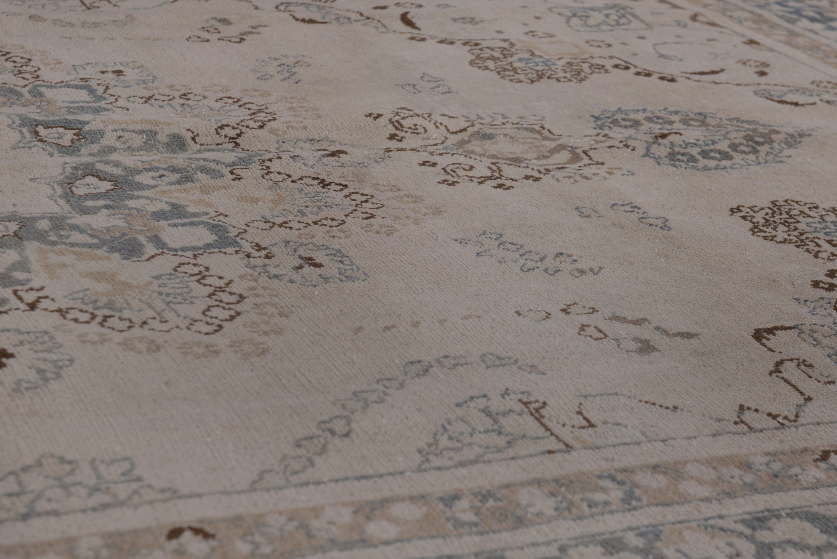 Persian Sabzevar area rug in beige and denim, view 9 of 20