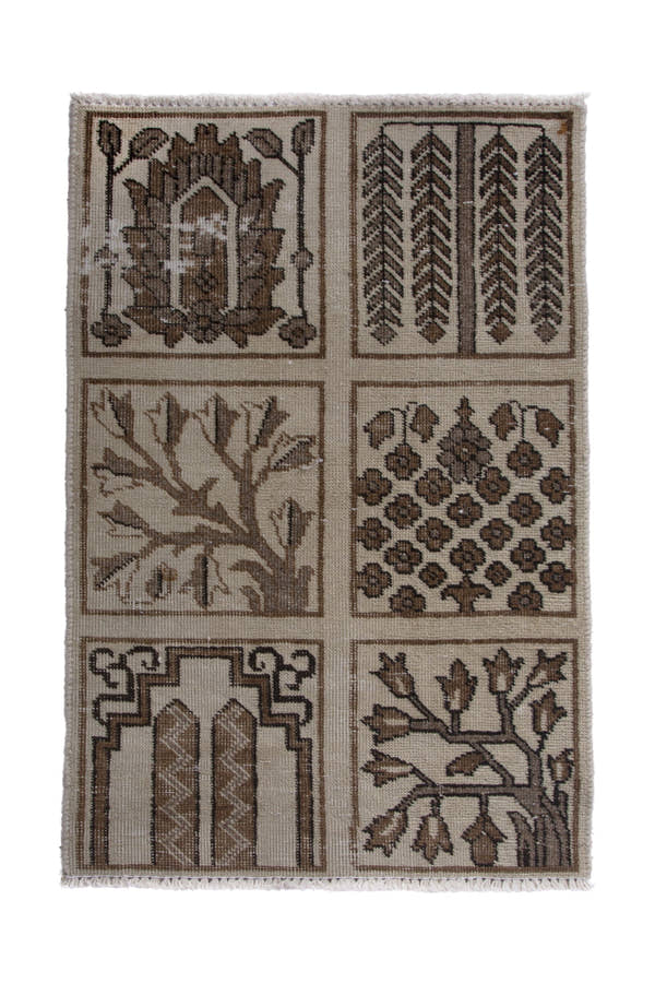 2625, Persian Tabriz Mini Rug