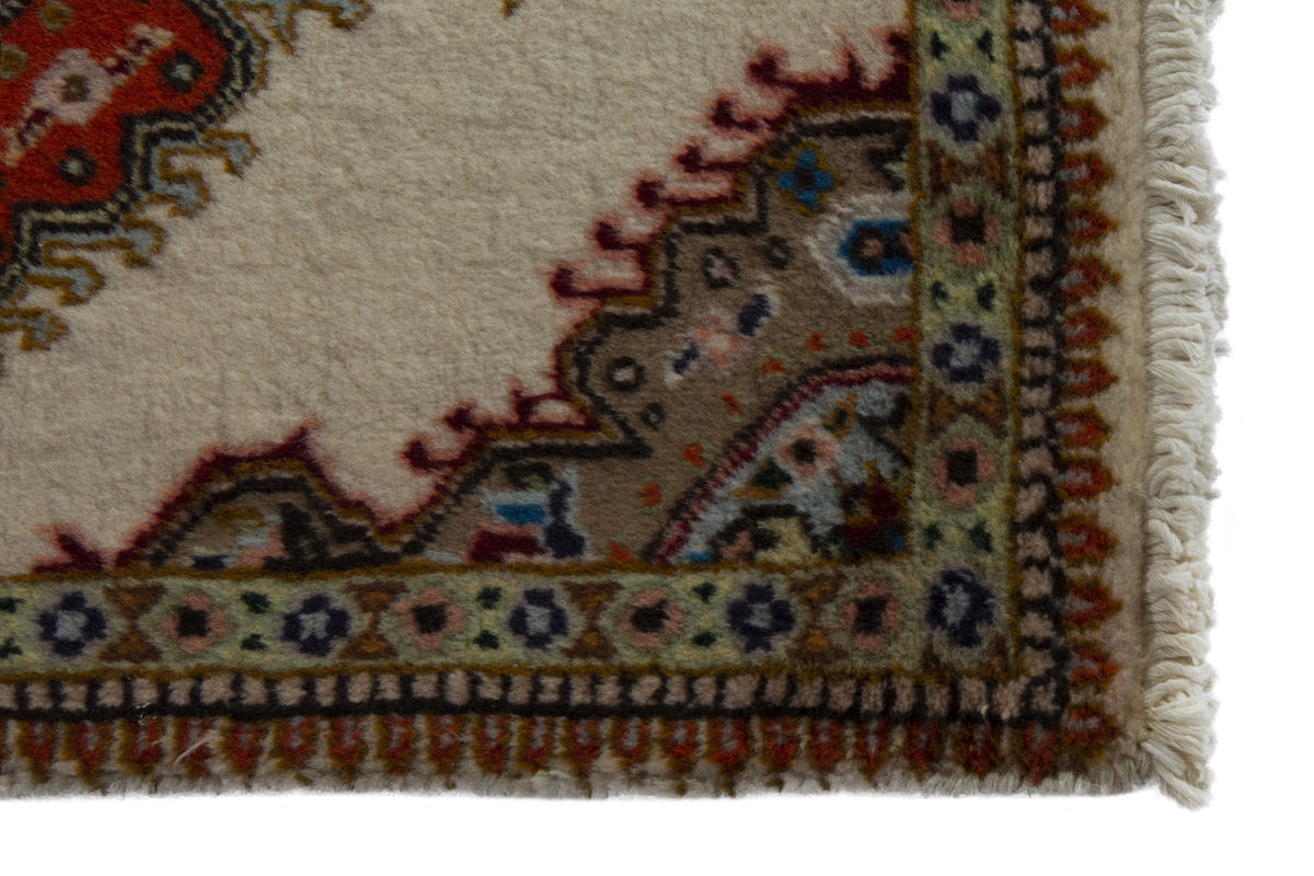 Persian Tabriz accent rug in ivory and rust, view 5 of 9