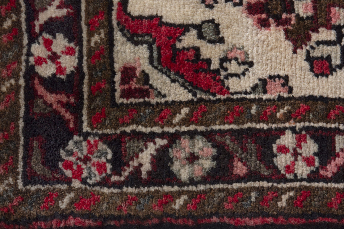 Persian Hamadan accent rug in cream and black, view 9 of 10