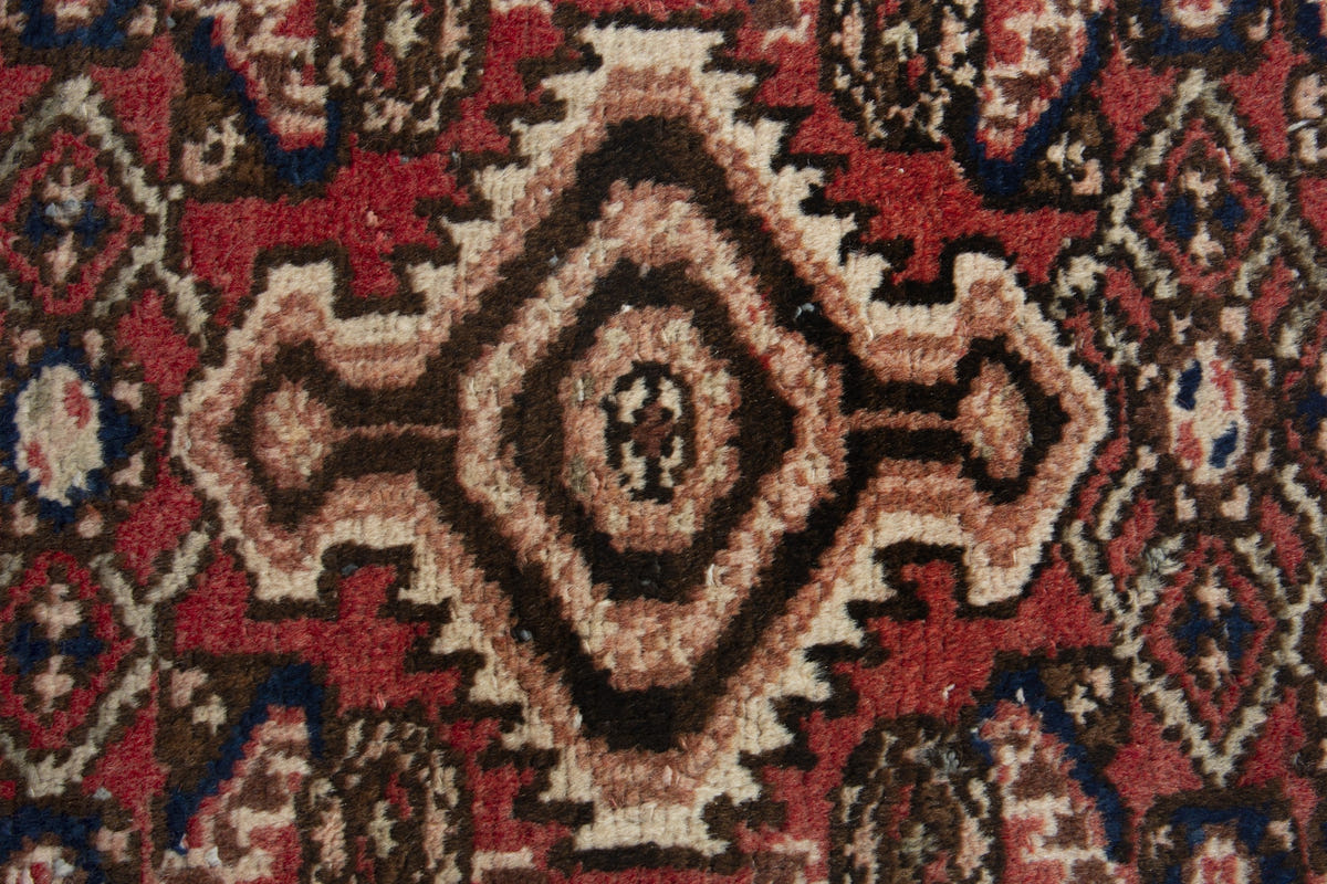 Persian Hamadan accent rug in faded red and cream, view 8 of 10