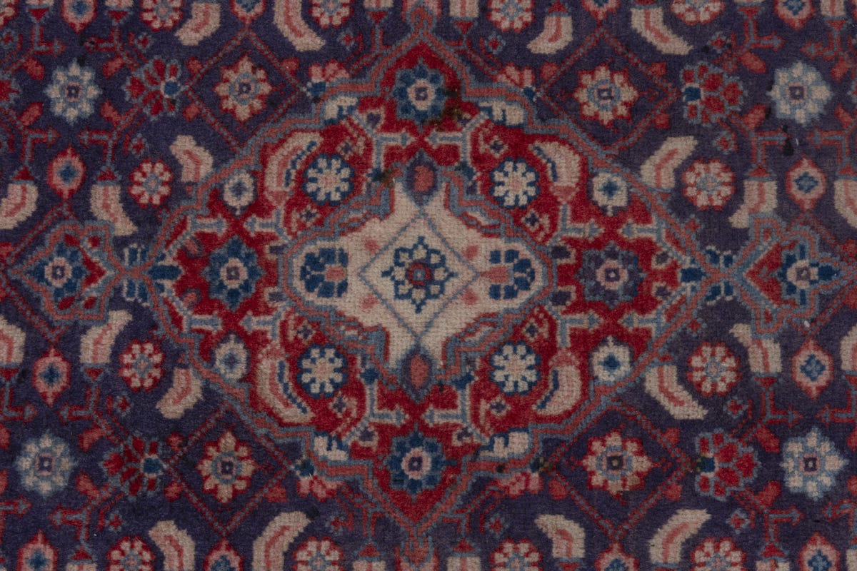 Persian Mahal accent rug in navy and deep red, view 8 of 9
