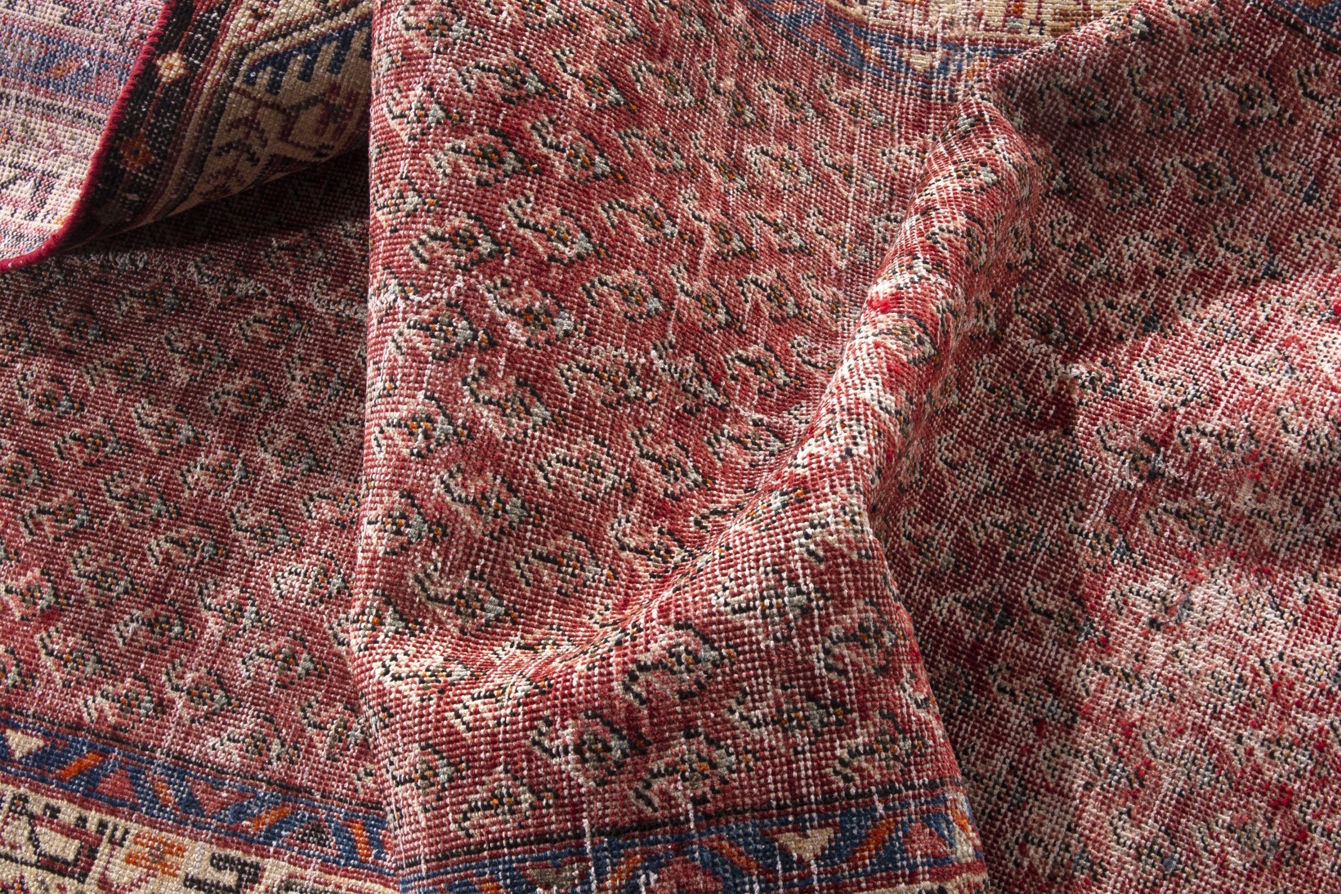 Persian Mahal runner rug in rust and cream, view 16 of 19