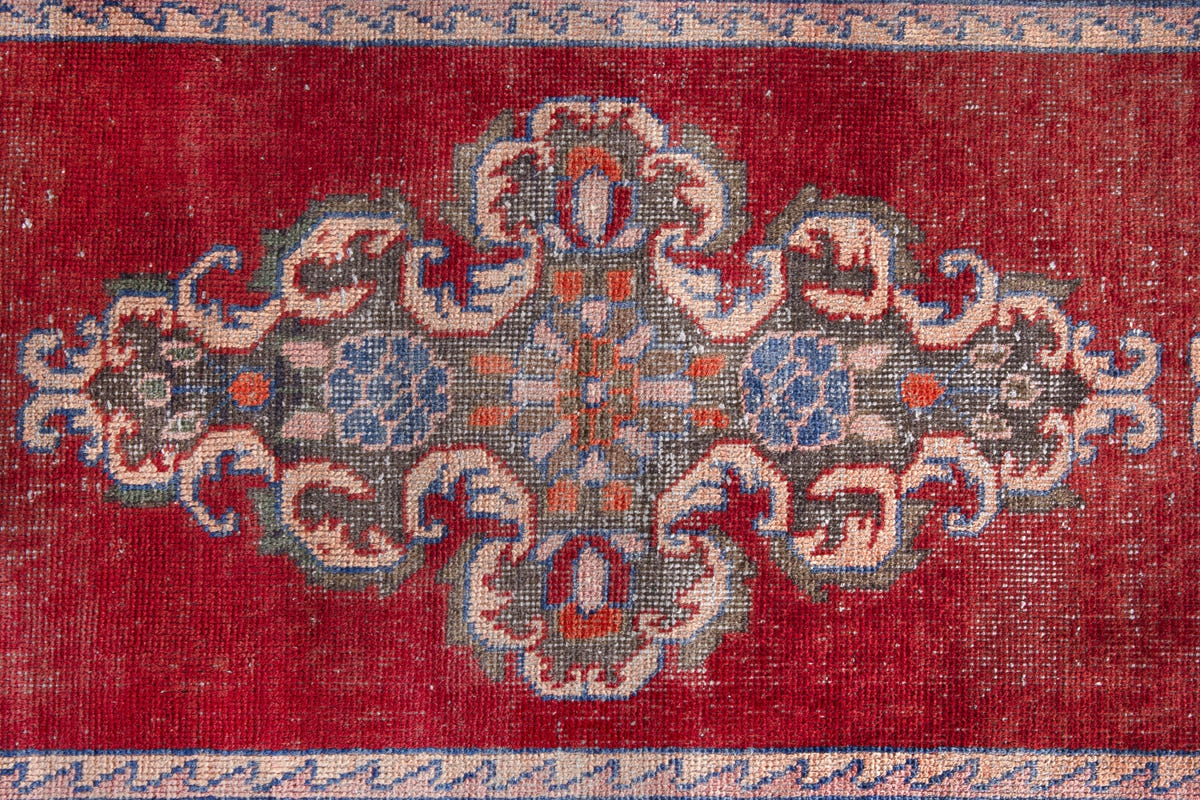 2946, Persian Hamadan Runner Rug