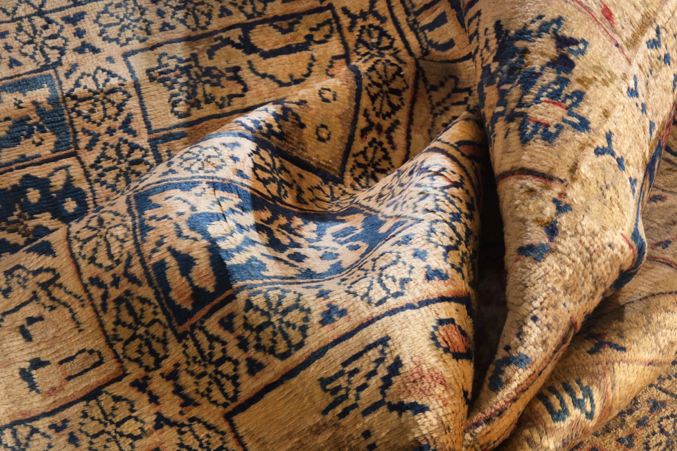 Persian Mahal runner rug in tan and navy, view 20 of 21