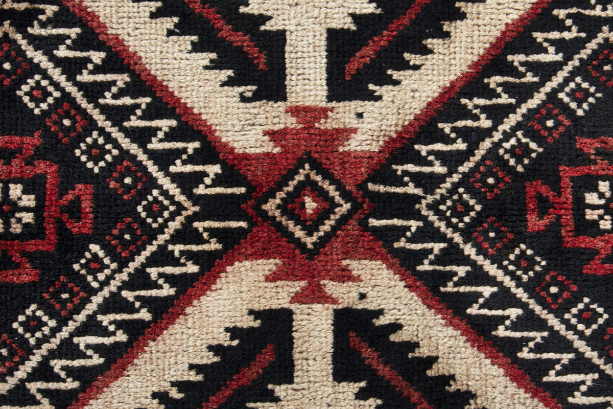 3007, Persian Torkaman Area Rug