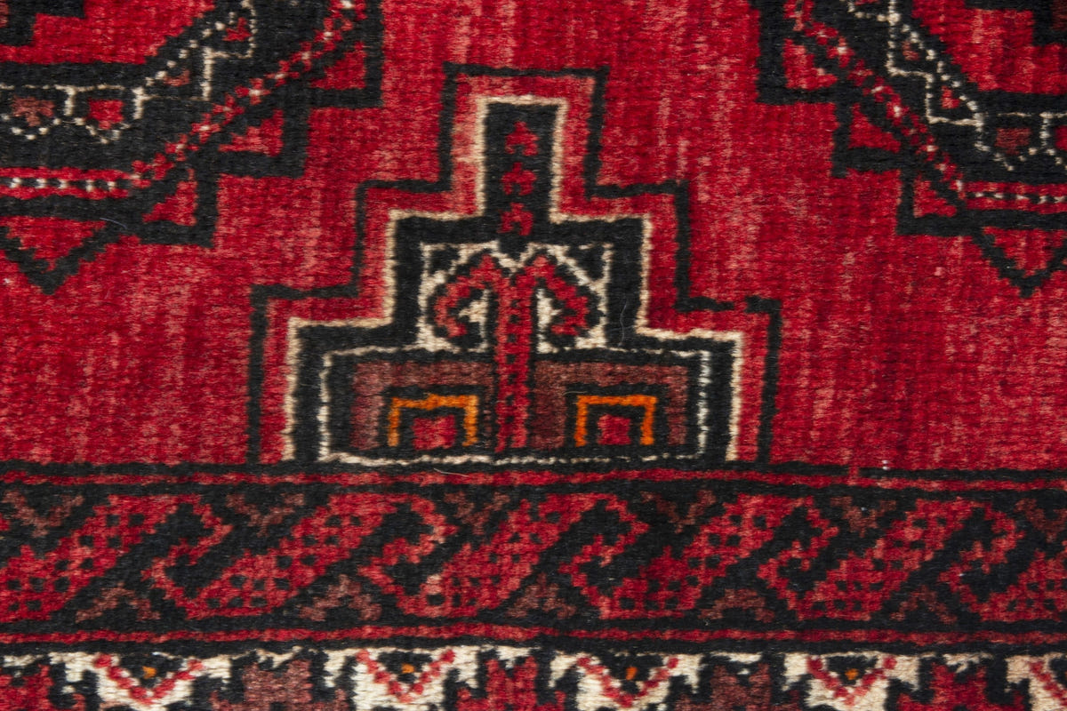 3013, Persian Hamadan Area Rug
