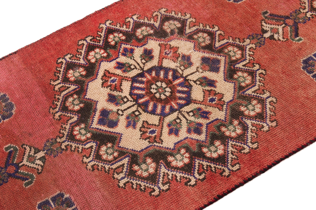 3028, Persian Ferdos Runner Rug