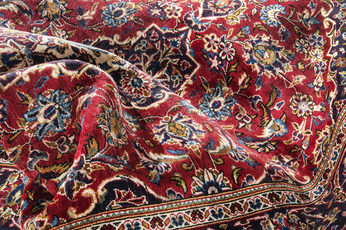 3030, Persian Kashan Area Rug