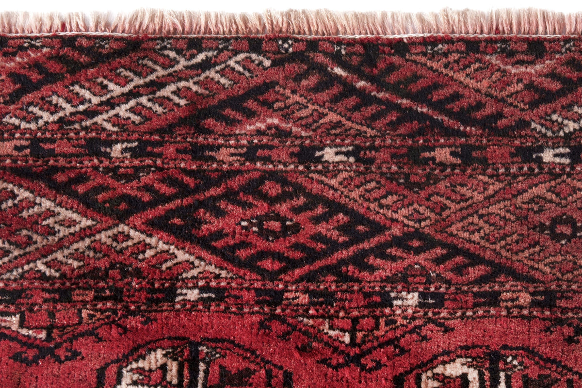 3034, Persian Torkaman Area Rug