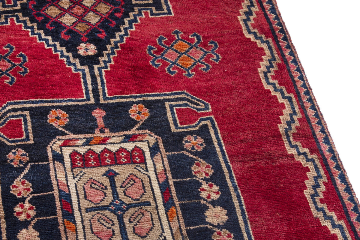 3035, Persian Lori Area Rug