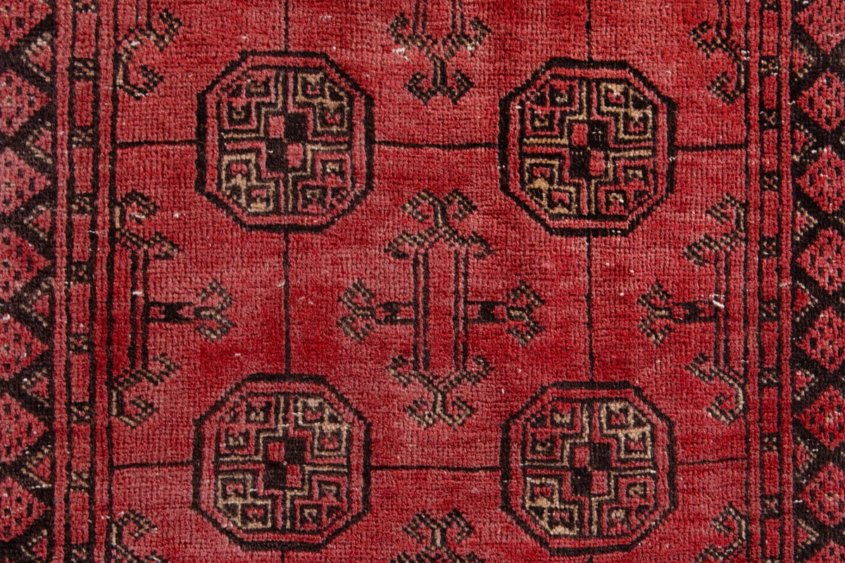 3050, Persian Torkaman Runner Rug