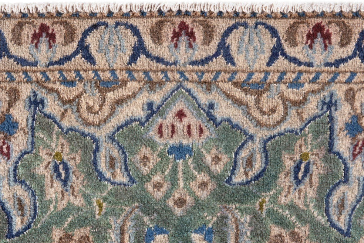 3082, Persian Nain Area Rug