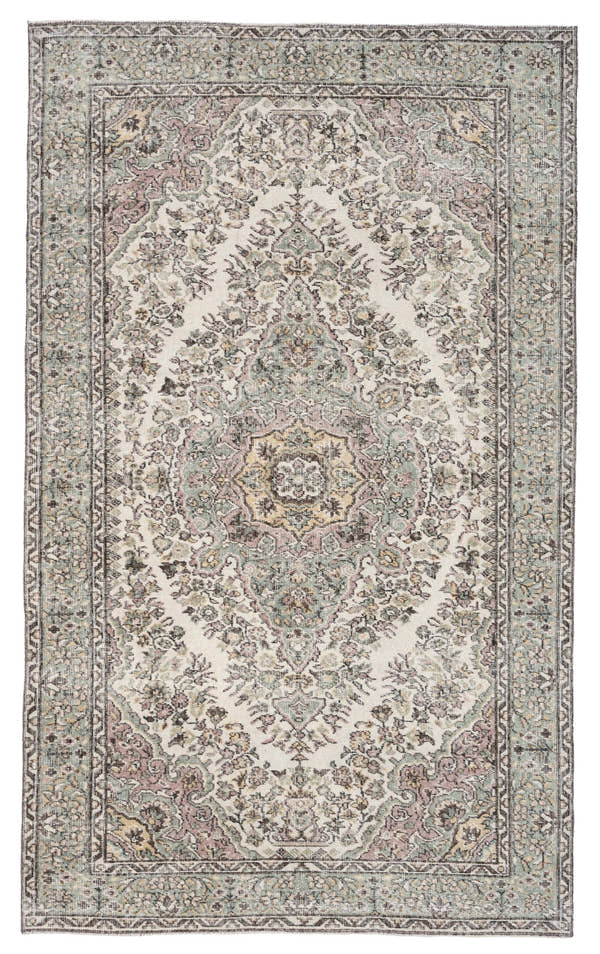 8483, Turkish Isparta Area Rug