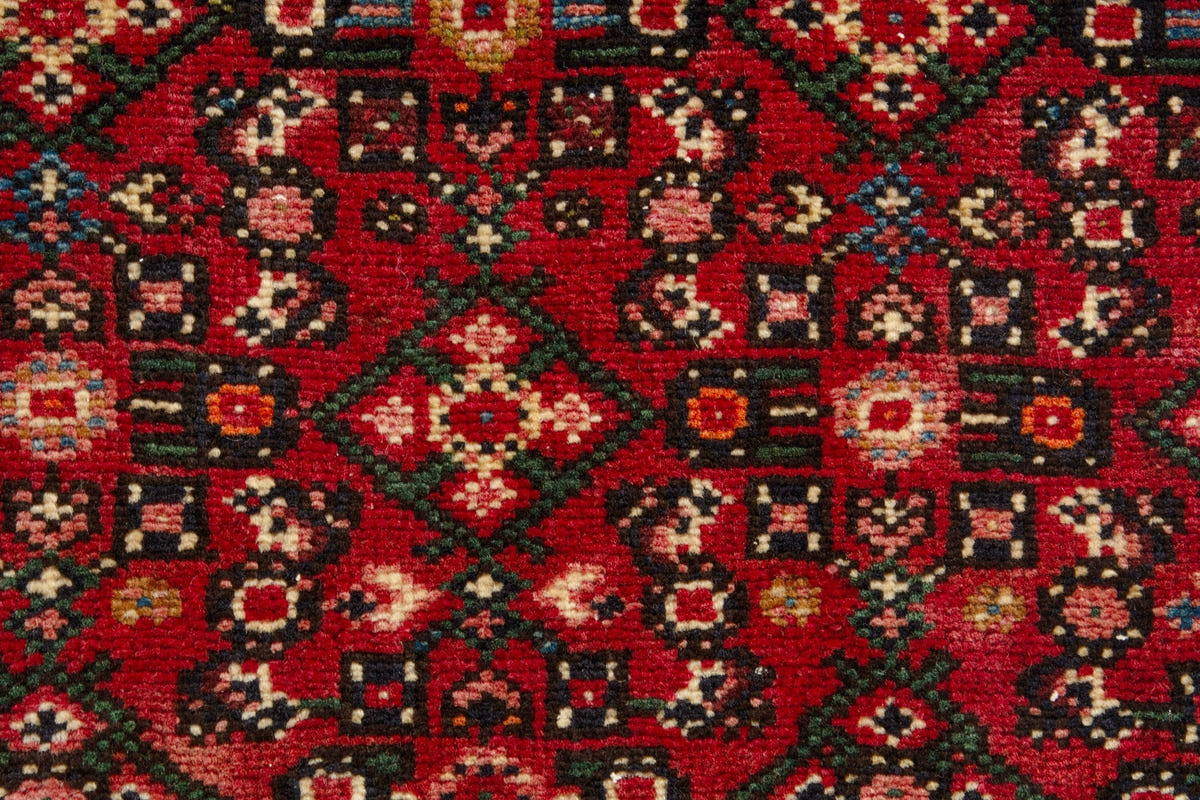 3191, Persian Hossein Abad Runner Rug