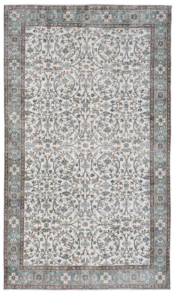 8531, Turkish Isparta Area Rug