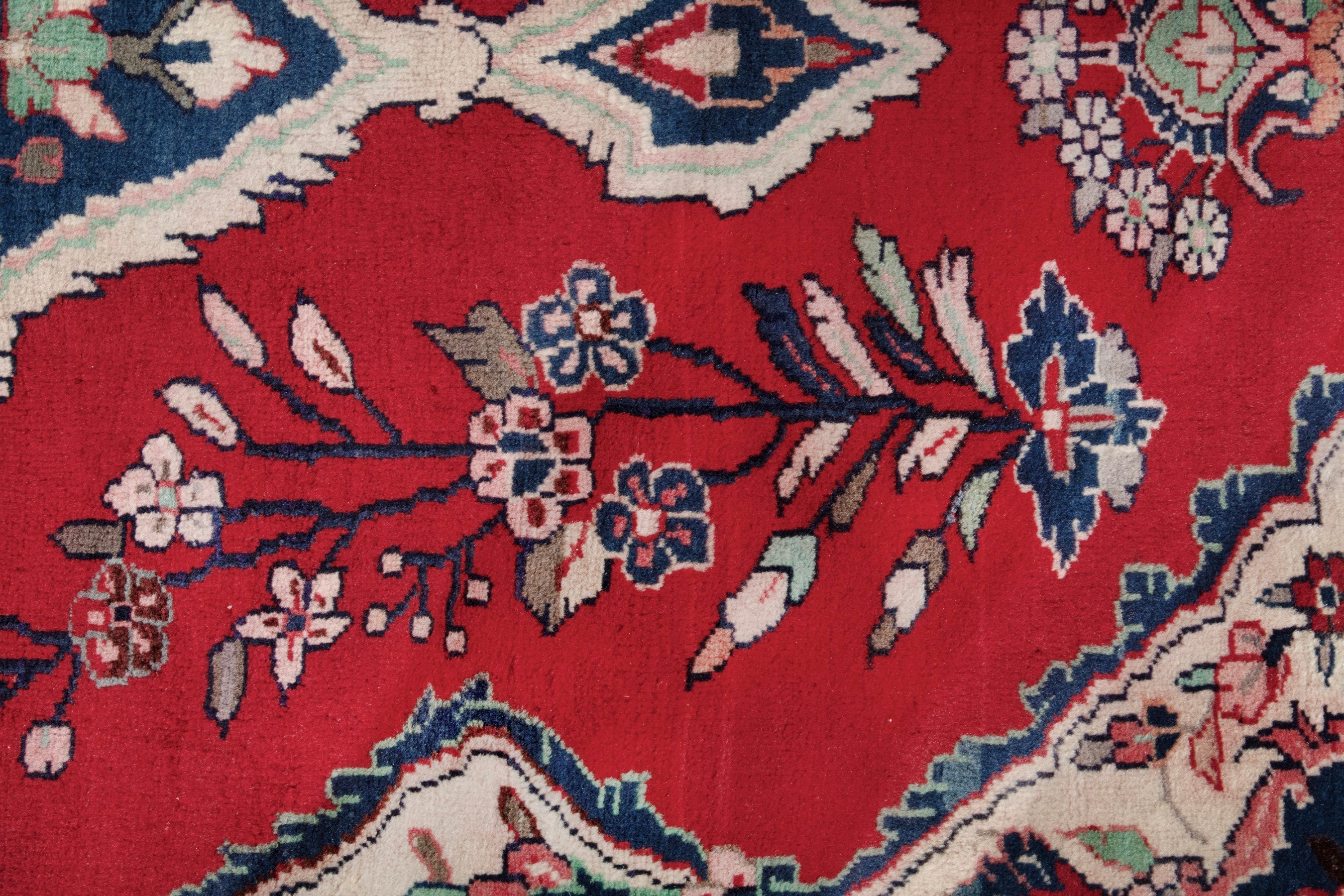 Persian Hamedan accent rug in deep red and ivory, view 13 of 18