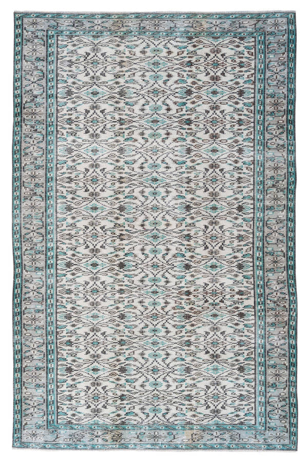 8631, Turkish Manisa Area Rug