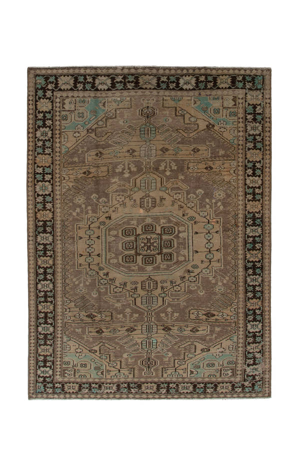 3338, Persian Bakhtiari Area Rug