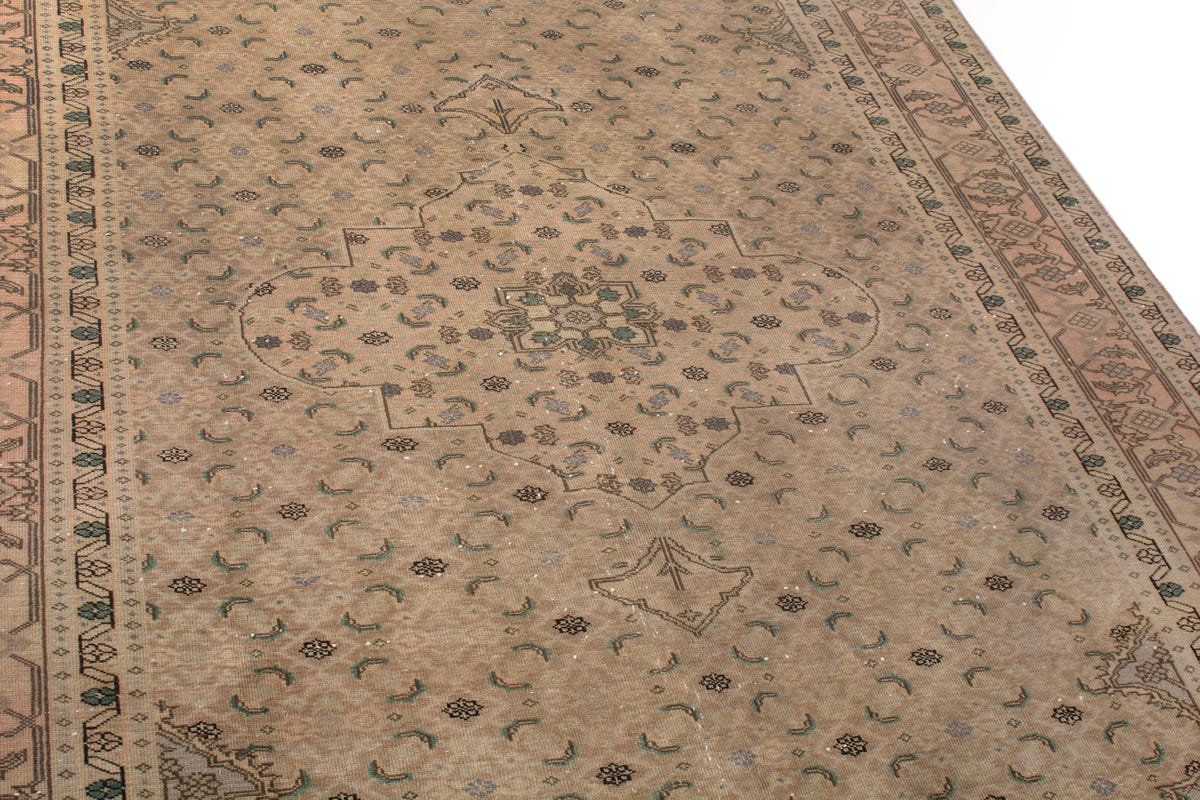 3345, Persian Ardabil Area Rug