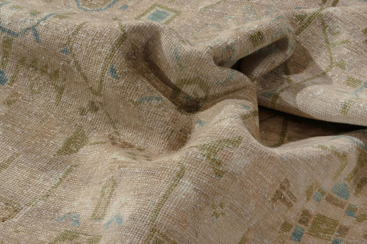 3347, Persian Borujerd Area Rug