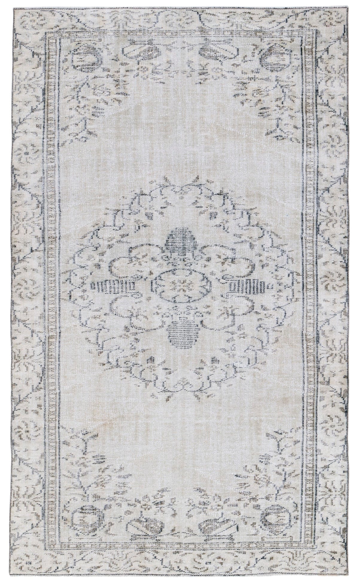 8648, Turkish Manisa Area Rug
