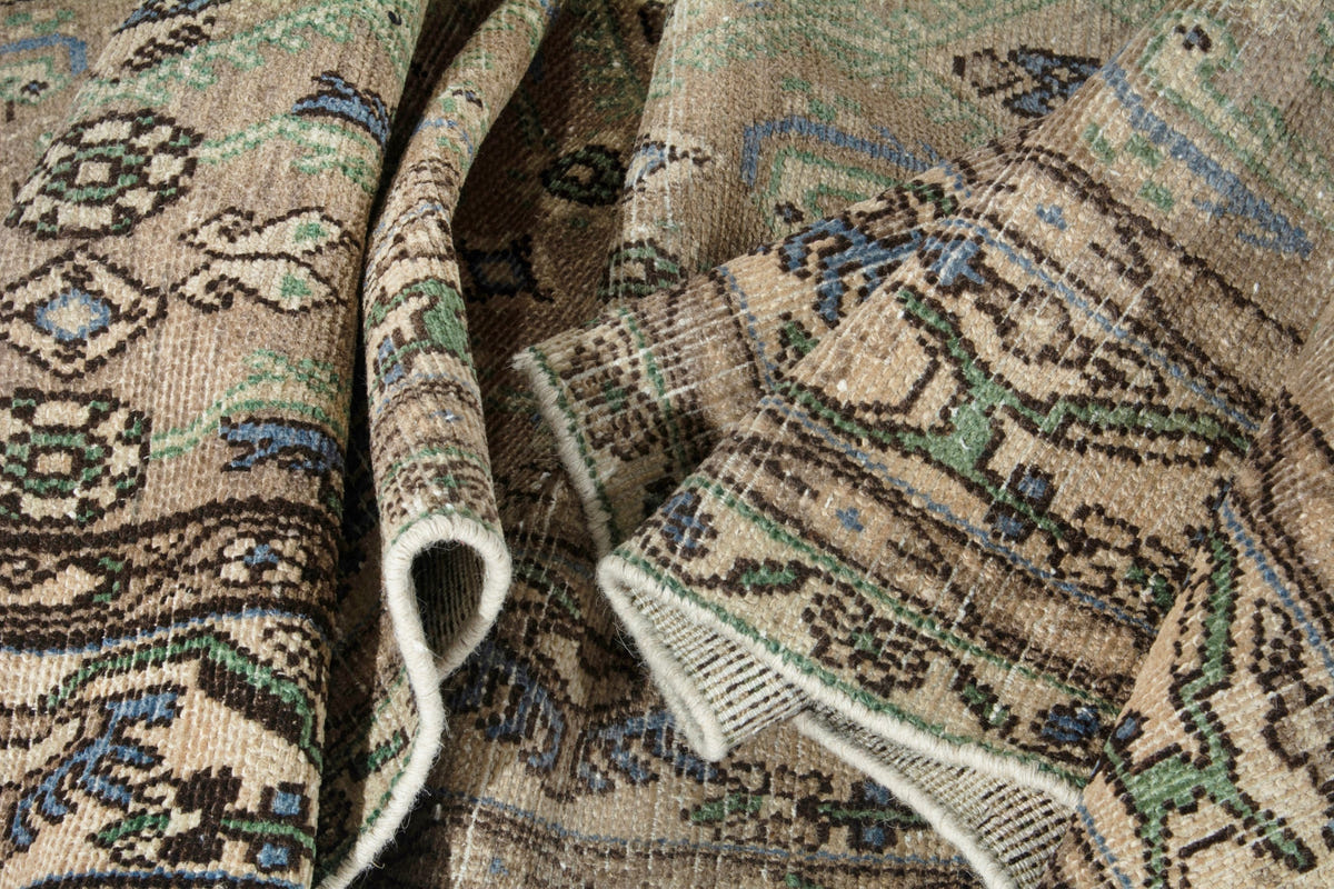 3349, Persian Borujerd Runner Rug